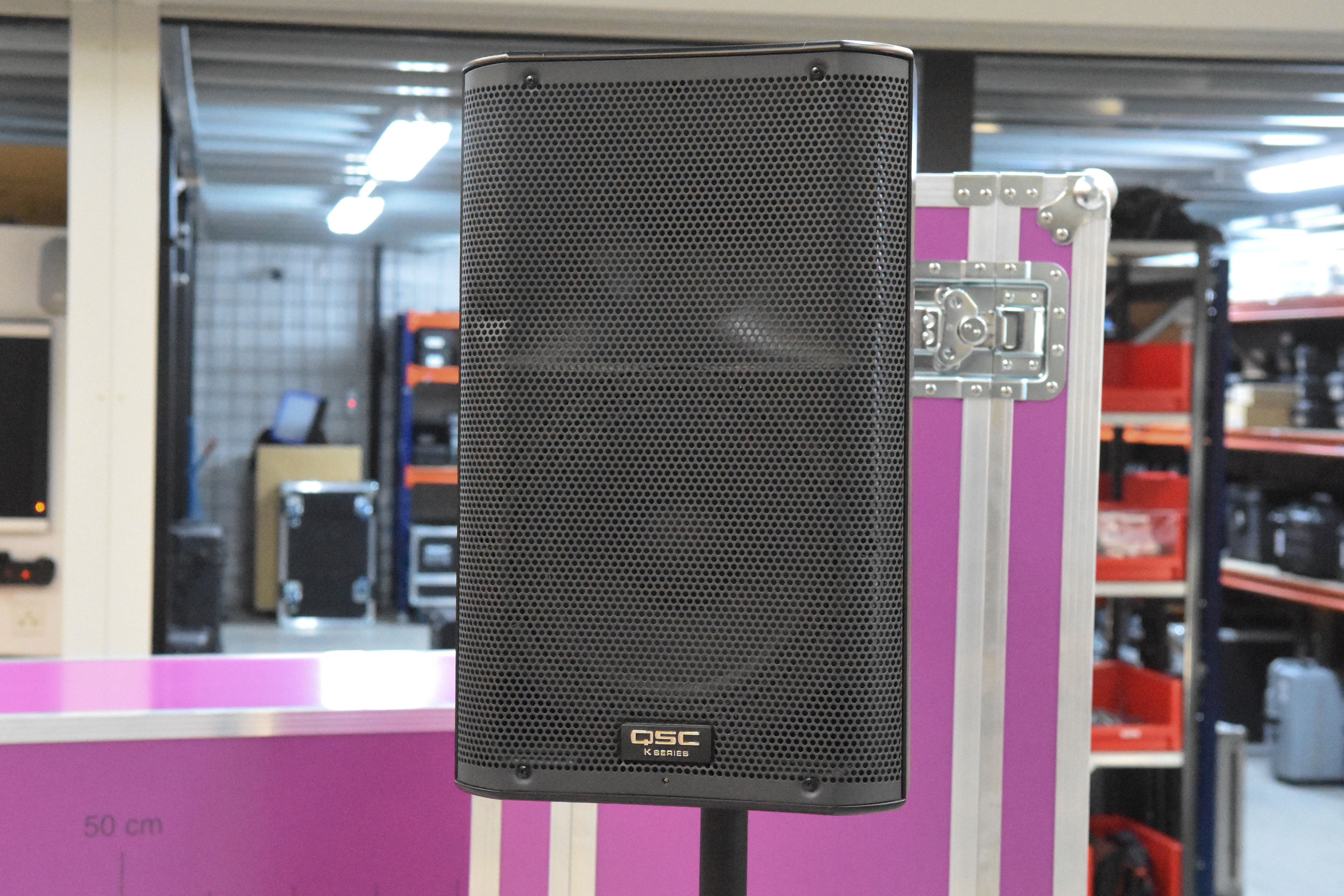 QSC K10 speaker for rent at STAKE5.be