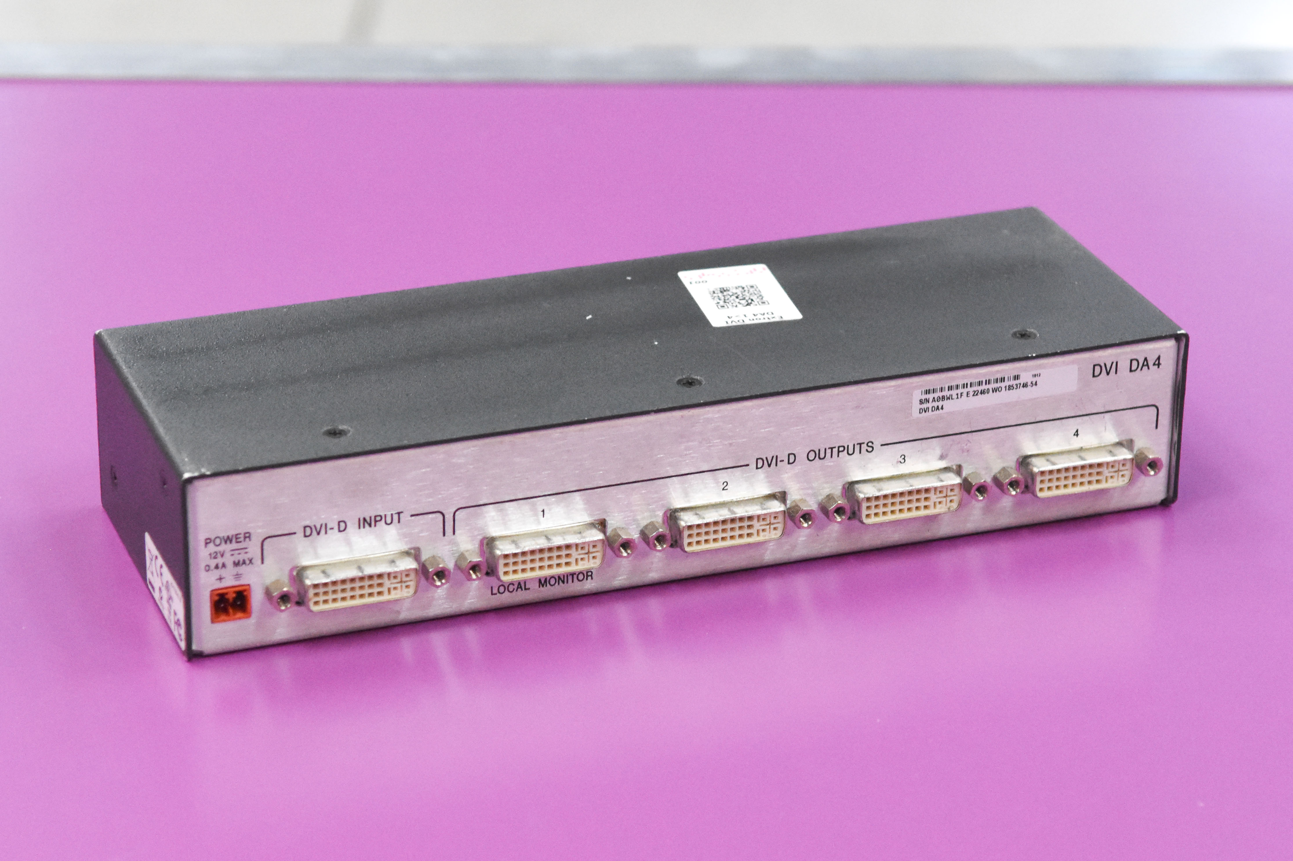 Extron DVI splitter 1 > 4 huren bij STAKE5.be